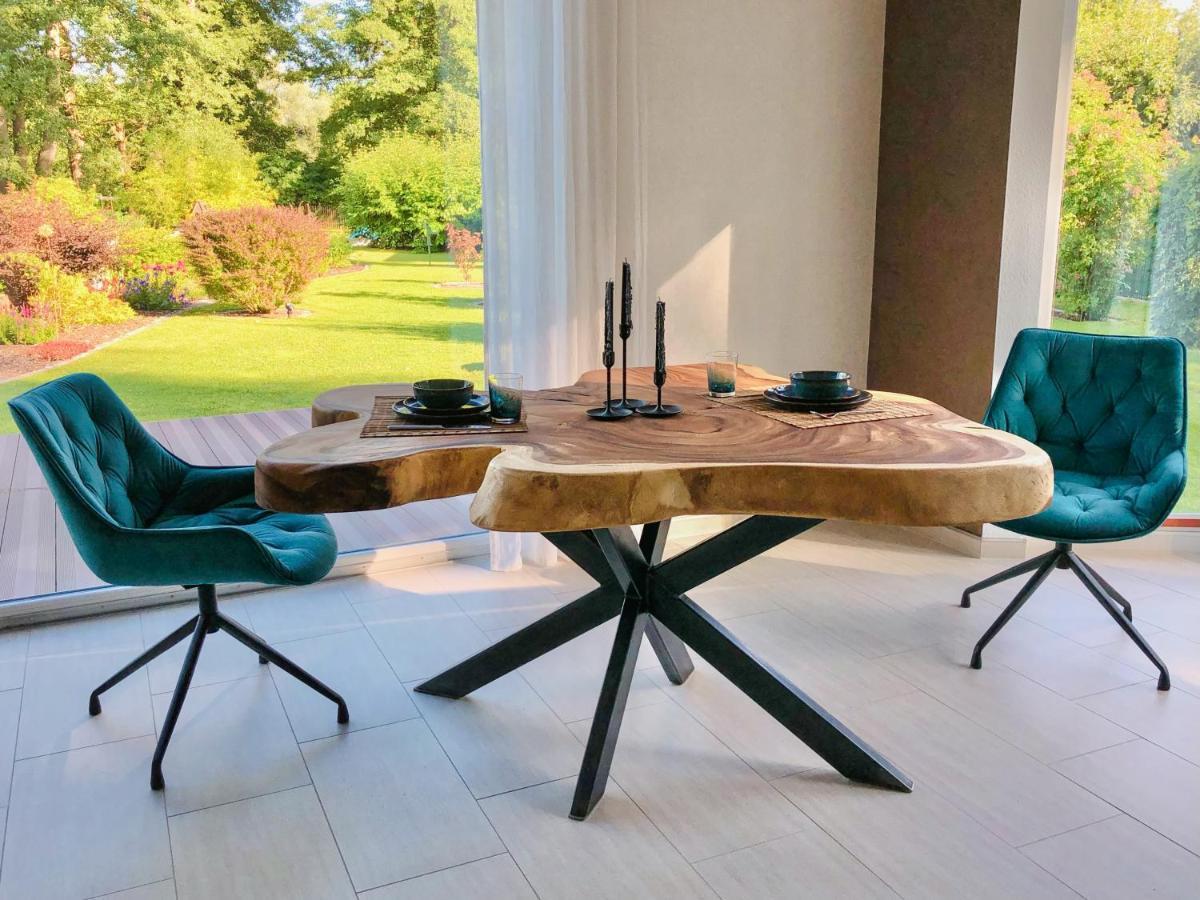 Ferienhaus Direkt An Der Spree Mit Whirlpool Und Sauna Berlín Exterior foto